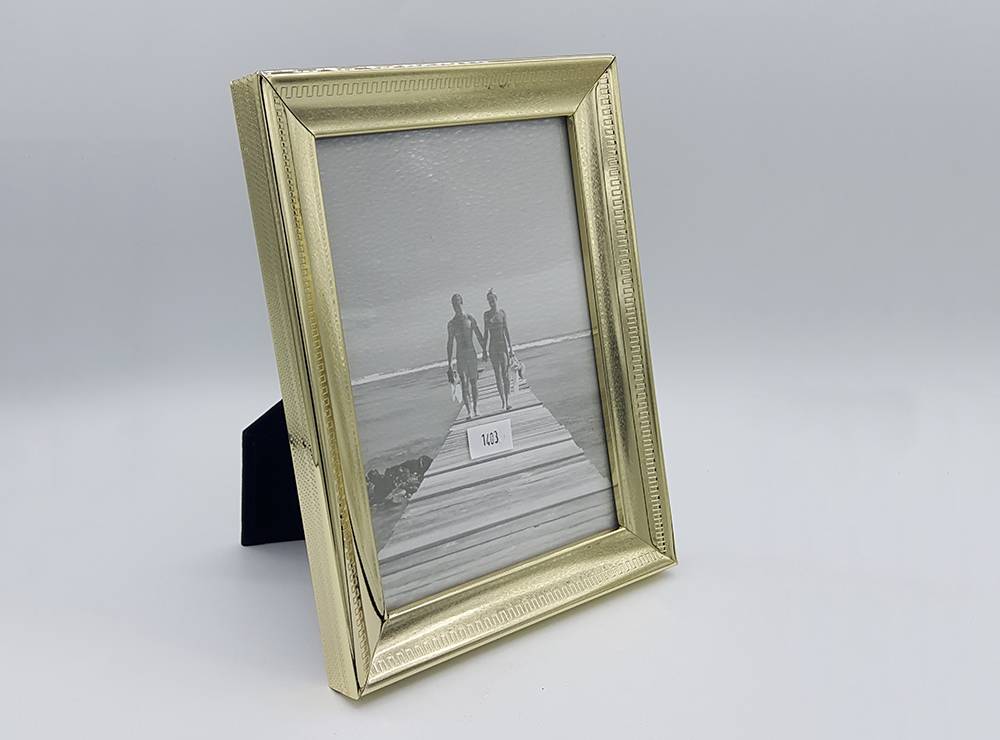 Brass Plated Photo Frame 13x18cm 148 Series